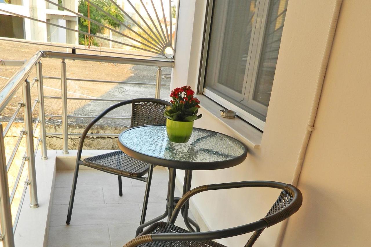 Blue Phaistos Apartments No1 Moirai Екстер'єр фото